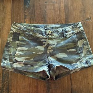 Express Camo Print Shorts, Size 2